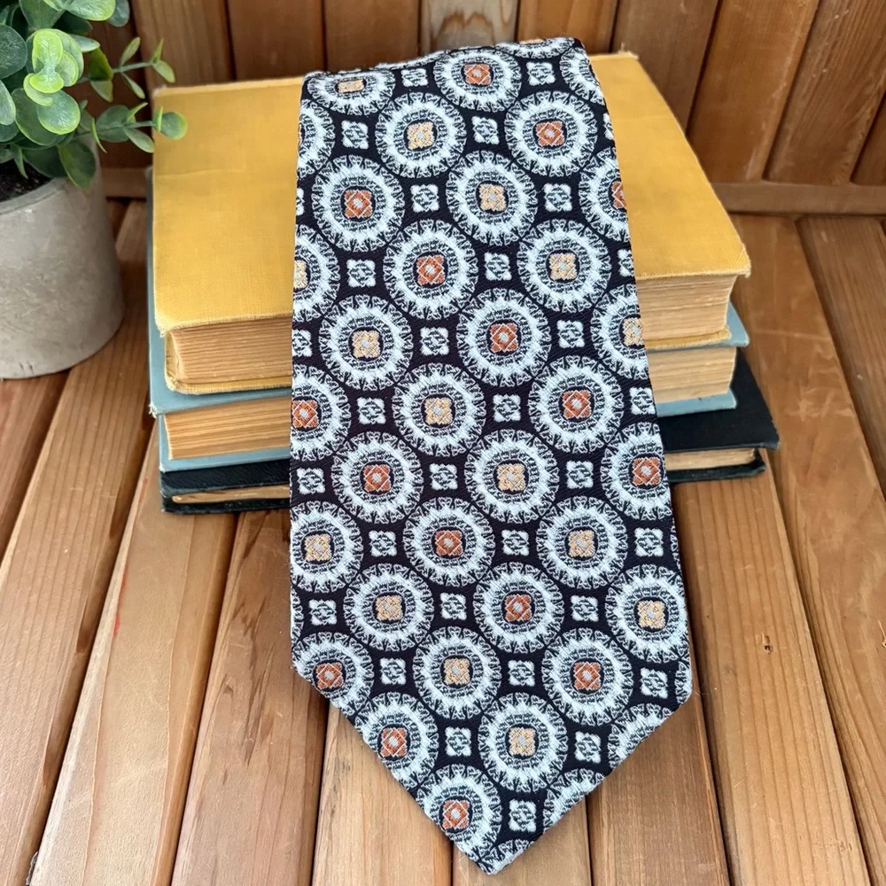 Vintage 70’s Timeless Medallion Extra Wide Retro by Franscisco Miguel